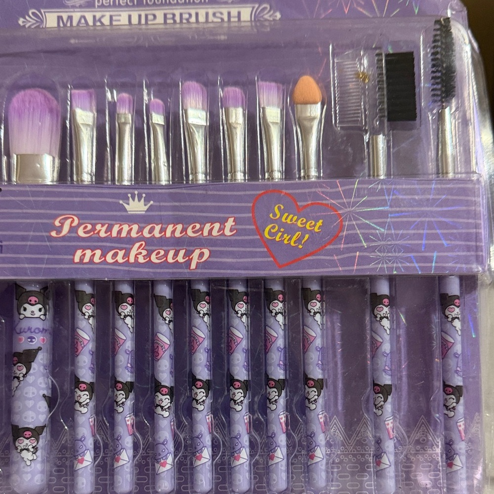 Kuromi Makeup Brush Set - - Picture 4 of 4
